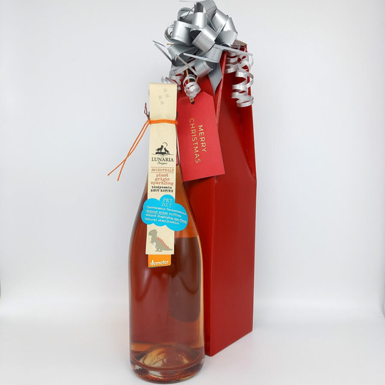 Lunaria, Demeter, Ramoro, Pinot Grigio, Lightly Sparkling, Biodinamic, Cloudy, 2020 Christmas Wine Gift