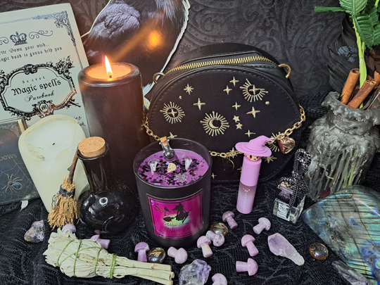 Witches Brew Hidden Secrets Jewellery Candle