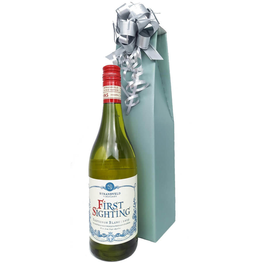 First Sighting, Sauvignon Blanc, 2018 with GiftBox