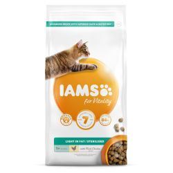 IAMS for Vitality Light in fat Sterilised Cat Food with Fres - 2kg - 492277