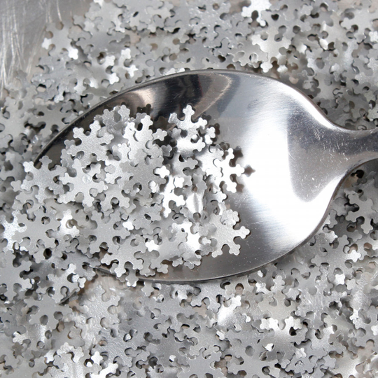 Luxury Silver Glitter Snowflake Sprinkles (Best Before 17 July 2022)