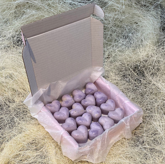 16 Night Magic Small Wax Hearts